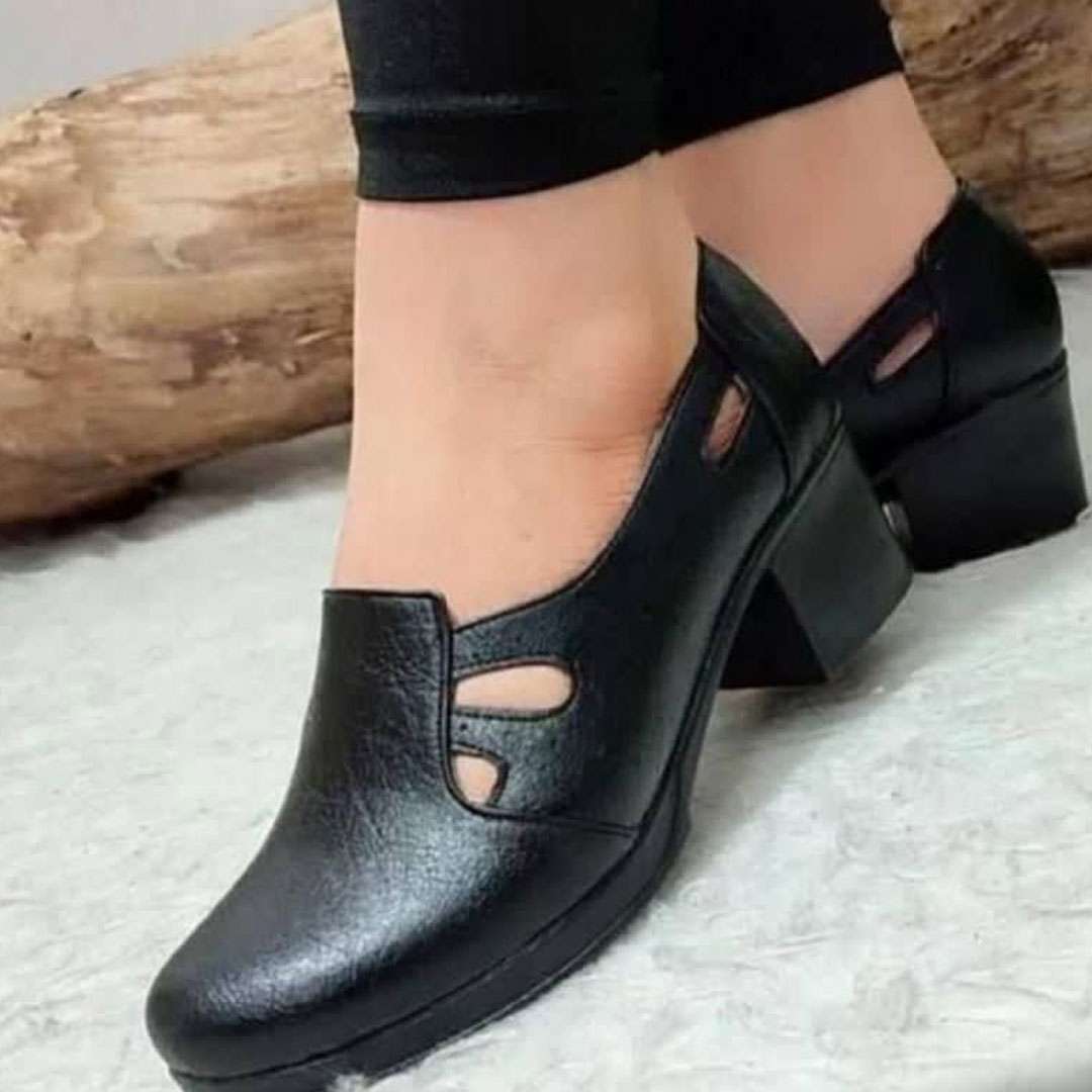 کفش طبی پاشنه دار رویه چشمی کفش طبی پاشنه دار رویه چشمی